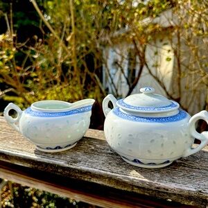 Rice Grain Blue and White Creamer and Sugar- Complements Rice Flower Pattern